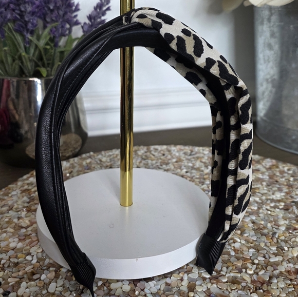 Chic Leopard and Black Headband - Picture 1 of 4